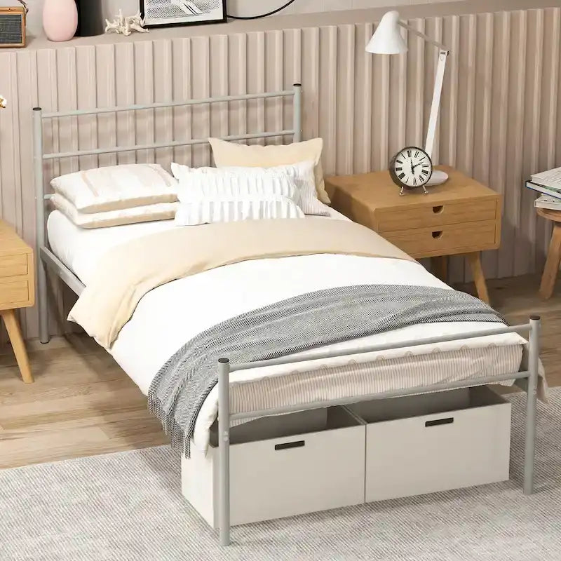 Letto a piattaforma singolo in metallo nero/argento con testiera e pediera