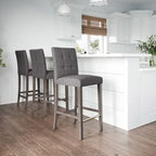 Sgabello da bar imbottito in PU bianco/argento/antracite/beige/PU nero con schienale trapuntato e gambe in legno per 1 persona